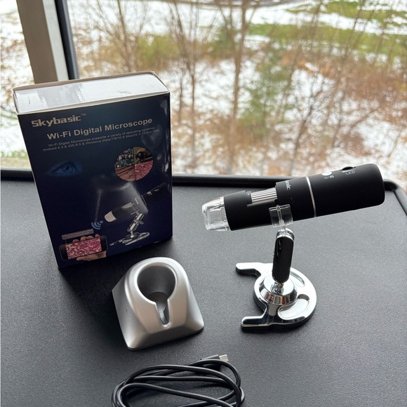 🔬 Skybasic Wi-Fi Digital Microscope – Complete Set 🔬 - Picture 2 of 9